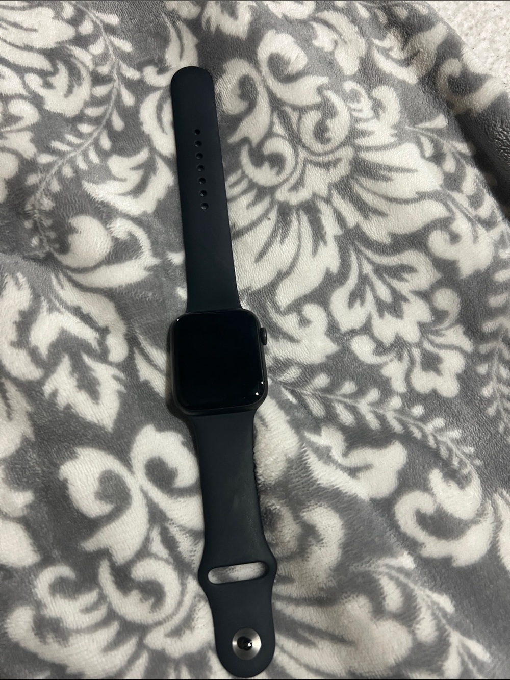 Apple watch SE 44mm gps LTE